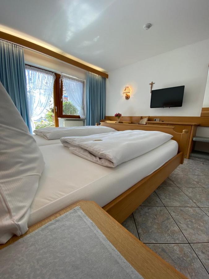 Hotel Haus Seehang Konstanz Ngoại thất bức ảnh