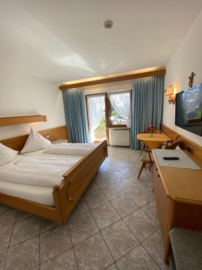 Hotel Haus Seehang Konstanz Ngoại thất bức ảnh
