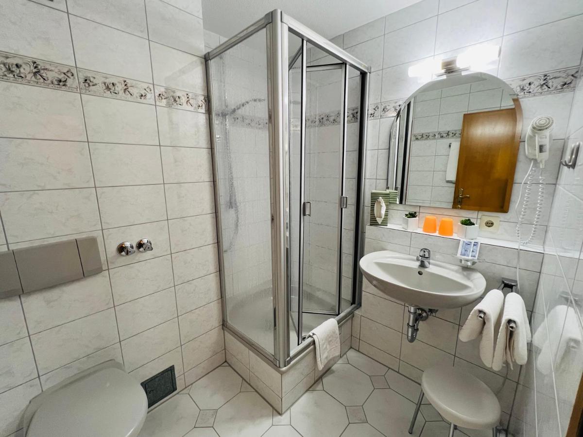 Hotel Haus Seehang Konstanz Ngoại thất bức ảnh