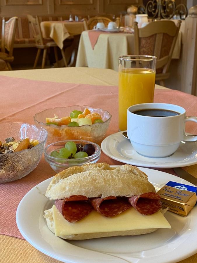 Hotel Haus Seehang Konstanz Ngoại thất bức ảnh