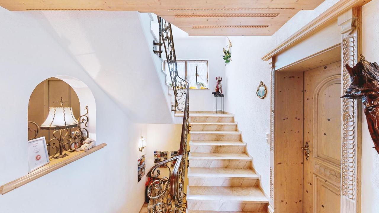 Hotel Haus Seehang Konstanz Ngoại thất bức ảnh